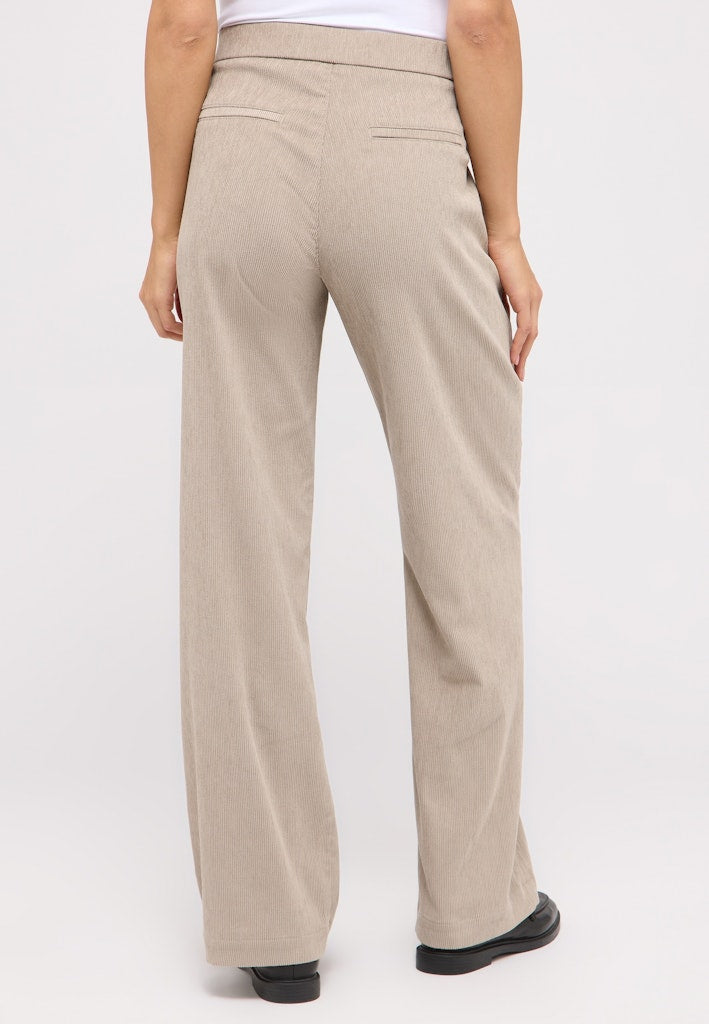 566 LIZ EASY - ANGELS Cordhose 118 mud