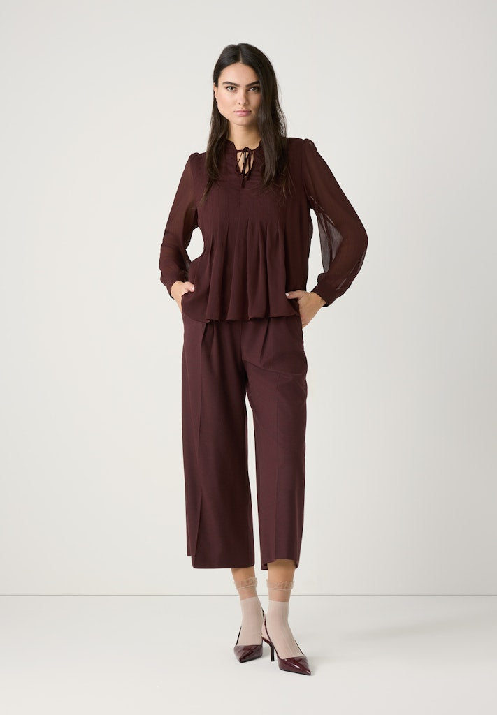 51102057 MORE&MORE Blouse with Pleats 0284 raisin brown