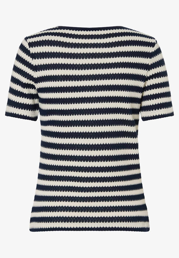 61030017 MORE&MORE - Shirt with Structure and Stripes 2041 placed stripes