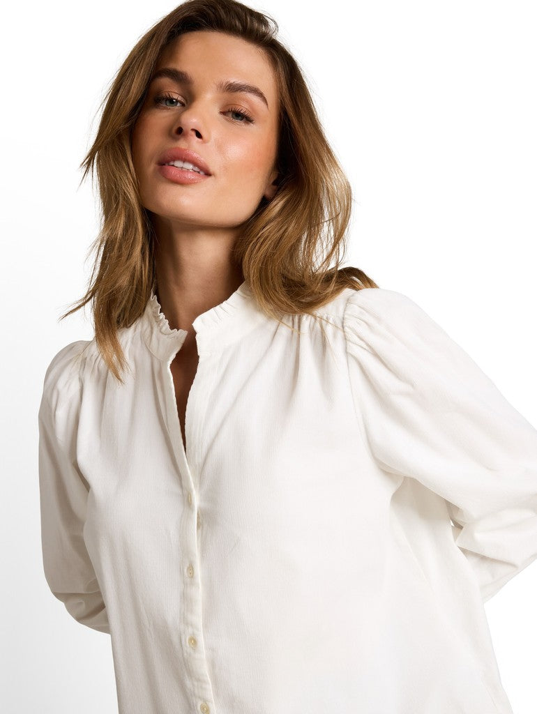 1052596 TOM TAILOR wmn - Cordbluse mit Rüschenkragen 10315 whisper white
