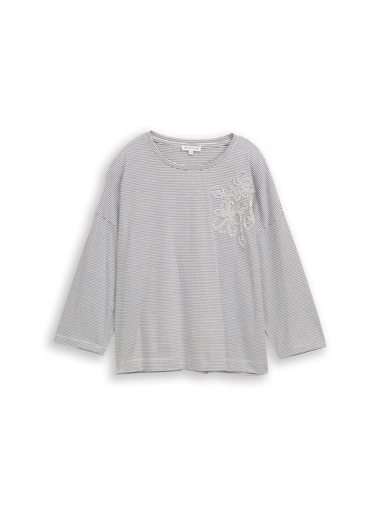 1052884 TOM TAILOR wmn -  Loose Fit T-Shirt mit Blumen-Applikation 40889 small white navy stripe
