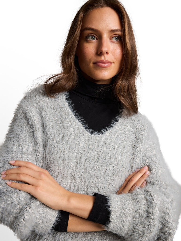 1053399 TOM TAILOR wmn - Loose Fit Strickpullover mit V-Neck 41113 light grey knit structure
