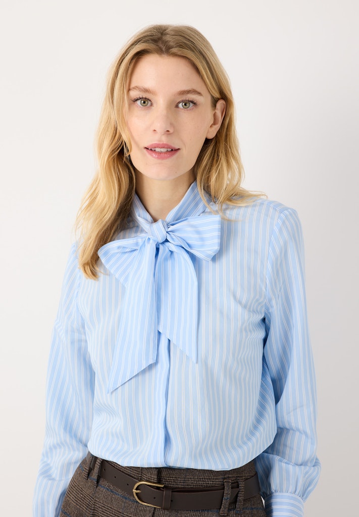 61092008 MORE&MORE - Striped Pussycat Bow Blouse 2319 fresh skyblue white woven stripes